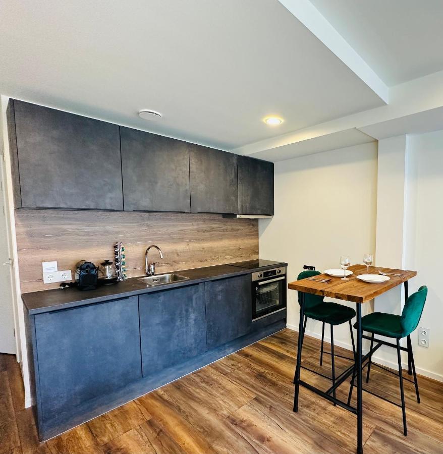 Sunshine Suites Утрехт Екстер'єр фото